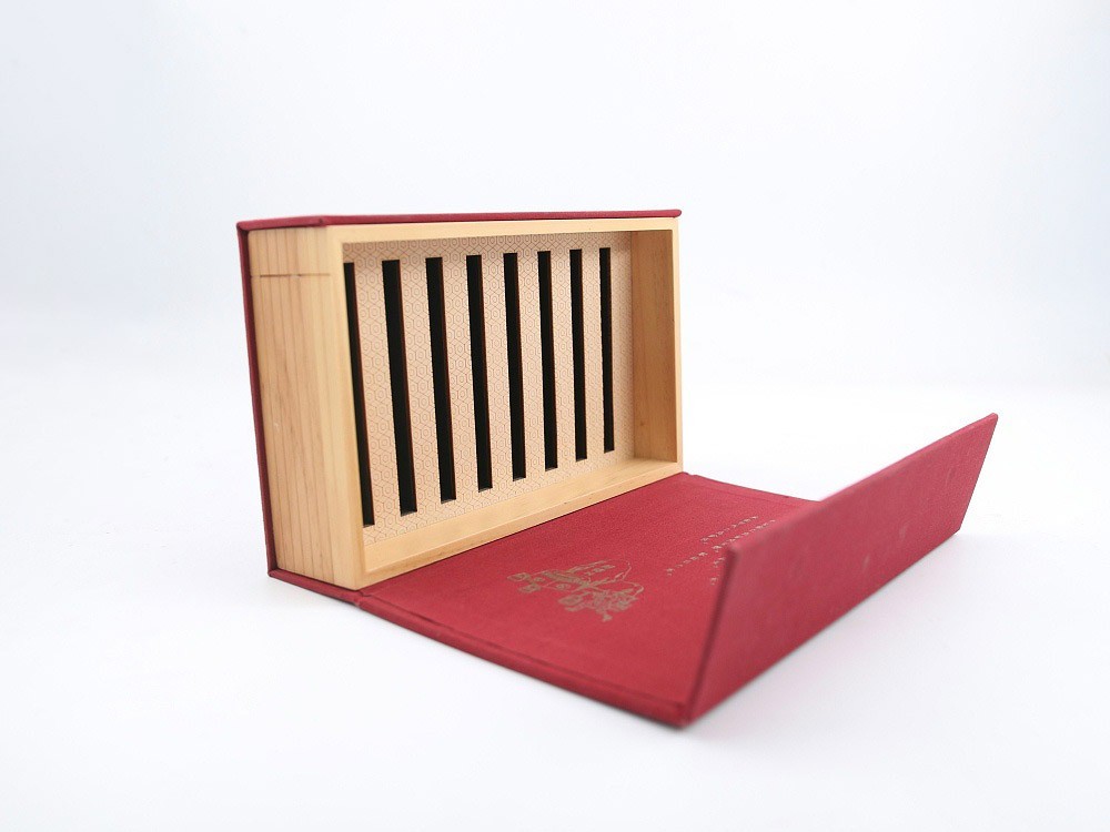 保健品套盒_山東包裝盒廠_濟南恒印包裝有限公司 保健品套盒_山東包裝盒廠_濟南恒印包裝有限公司